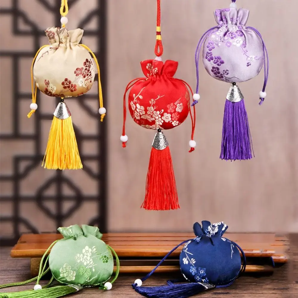 Dragon Boat Festival Sachet Plum Flower Pattern Pouch Hanfu Decoration Brocade Ethnic Style Jewelry Storage Bags Graduation Gift
