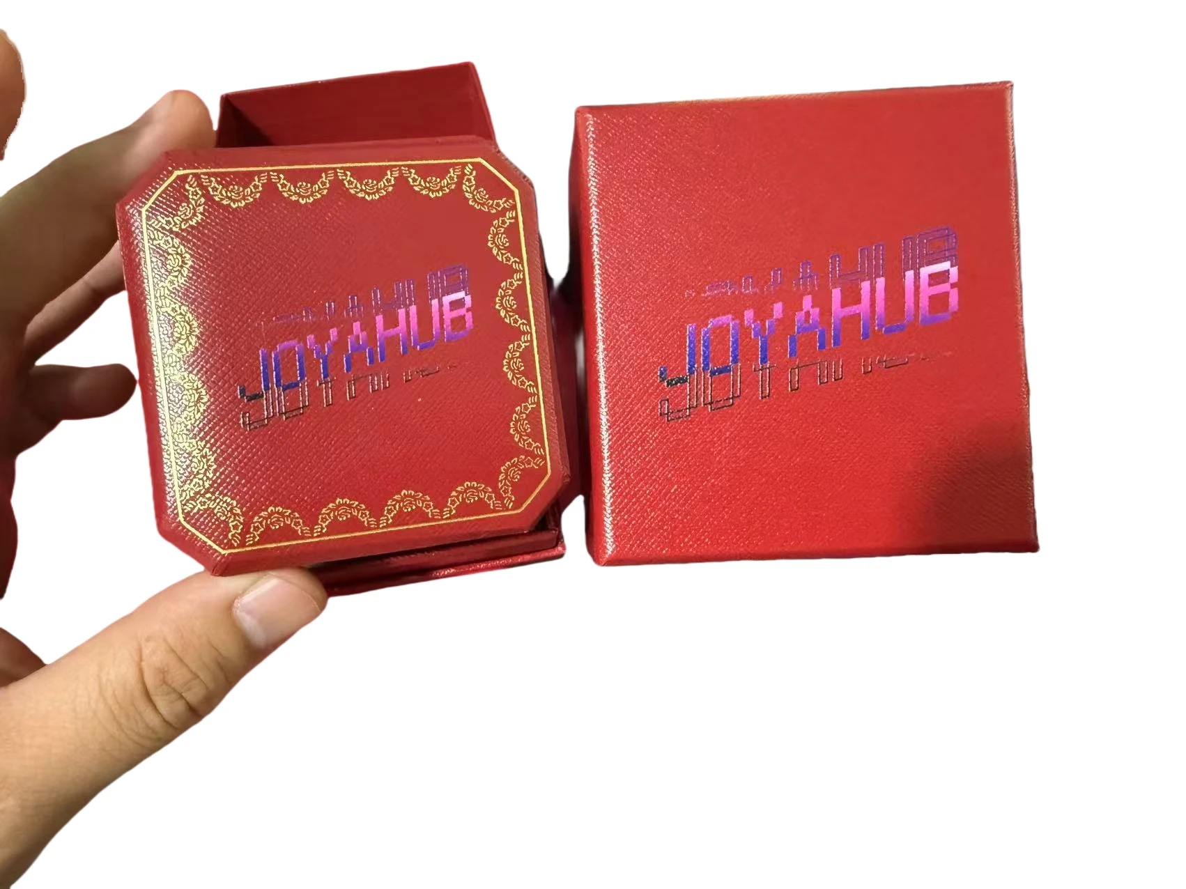 Free Custom Logo European Jewelry Box Proposal Ring/Necklace/Bracelet Organizer,Luxury Velvet-Lined Storage Case for Engagement