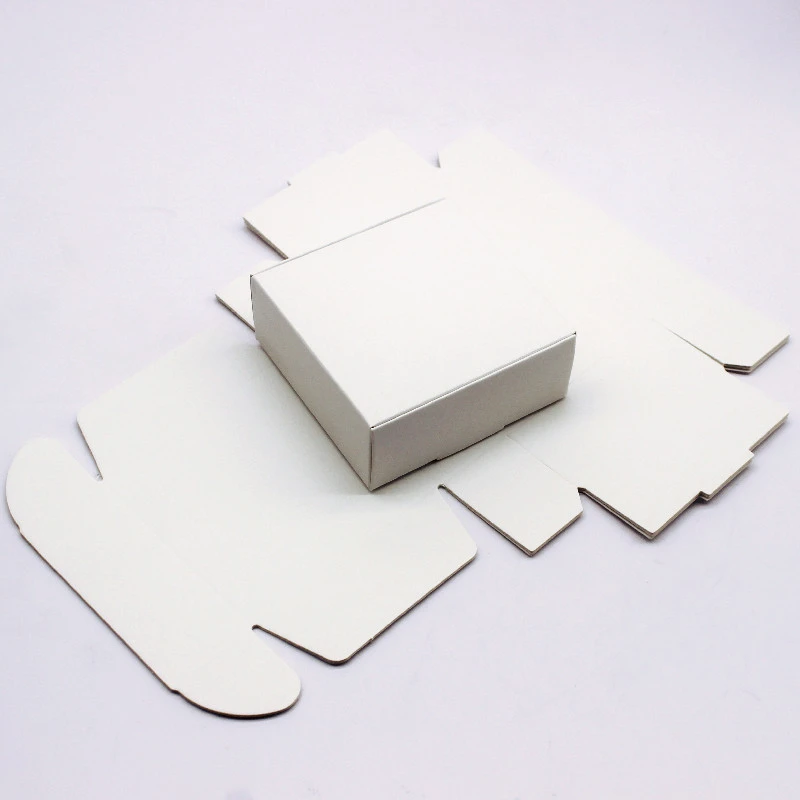 10Pcs Paper Gifts Package Box 7.5x7.5x3cm White DIY Christmas Window Candy Wedding Favors Jewelry Party Suppiles Wrapping Box