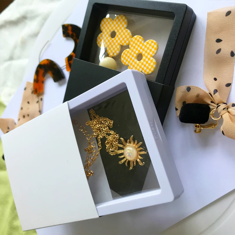 10pcs/lot Coated Paper Jewelry Packaging Black White 9*9 Cm Gift Boxes Outer Package Fit 3D Floating PE Film Display Case Box