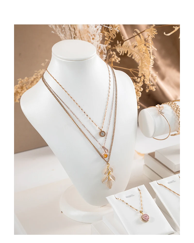 White Leather Ring Earrings Holder Jewelry Store Counter Display Showcase Pendant Necklace Chain Presenting Bust Stand Organizer