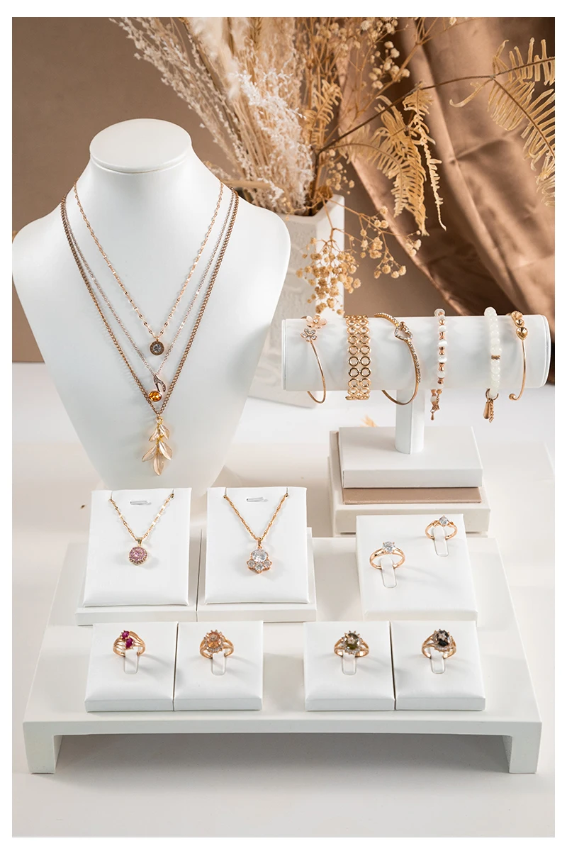 White Leather Ring Earrings Holder Jewelry Store Counter Display Showcase Pendant Necklace Chain Presenting Bust Stand Organizer