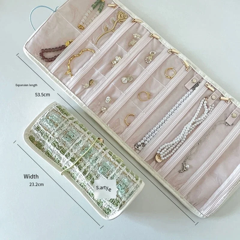 Jewelry Case Roll Bag Portable Velvet Travel Organizer for Necklace Chain Bracelet Jewellery Display Holder Travel Zipper Bag