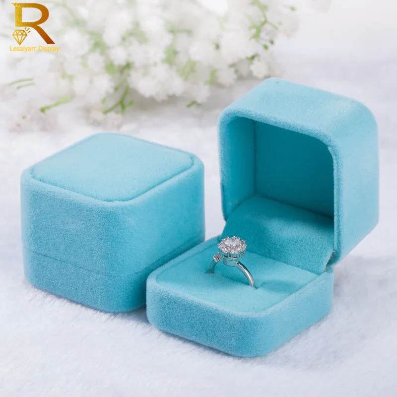 Wholesale High Quality Velvet Jewelry Display Box Earrings Ring Boxes Foldable Case For Wedding Ring Packaging Gift Box
