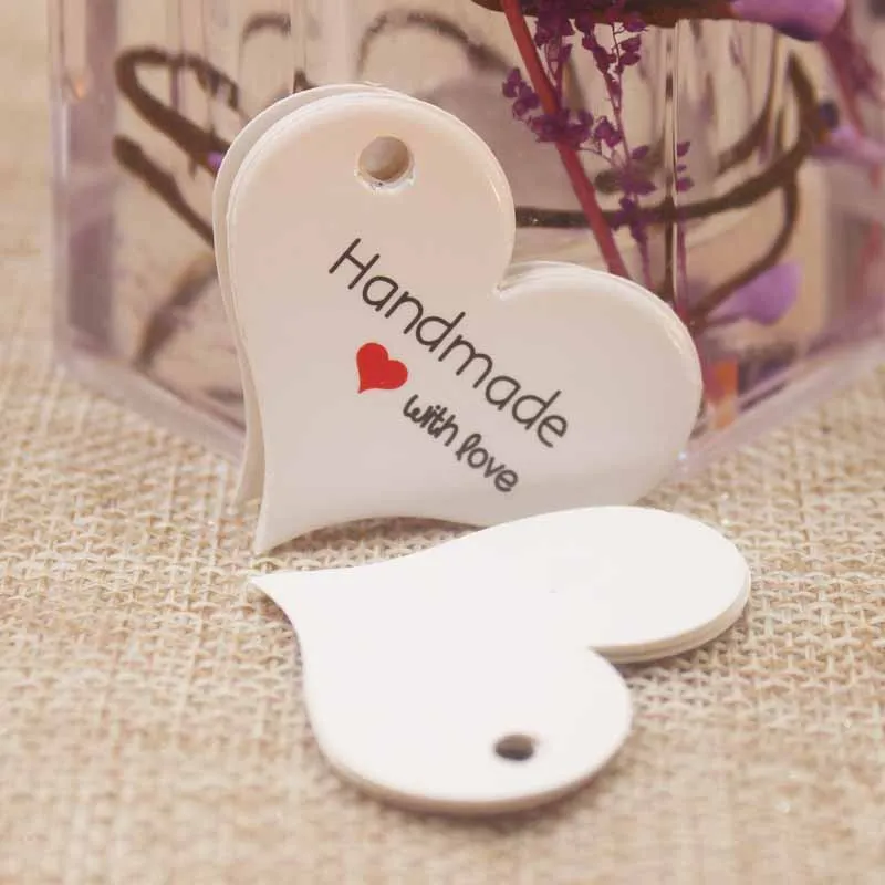 200pcs New Design Kraft/White Handmade Tag, Paper vintage Red Heart Handmade Gift Tag Products Swing Handmade with Love Hang Tag