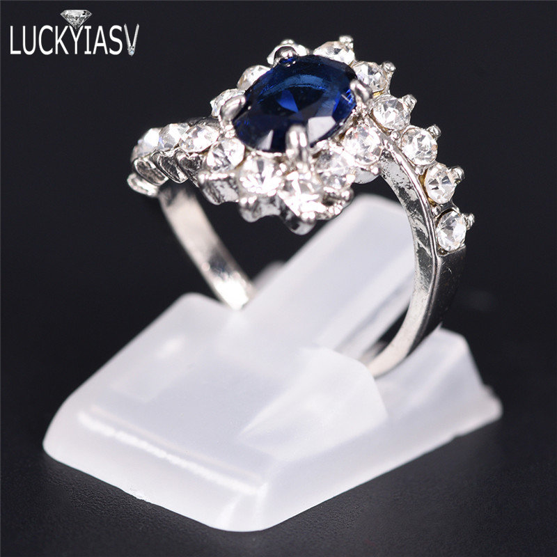 20pcs/Lot Ring Show Plastic Frosted Jewelry Displays Holder For Ring, Decoration Stand Jewellery Display for rings