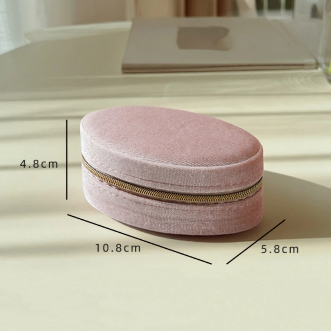 Retro Oval Velvet Mini Portable Jewelry Box For Rings Earrings Bracelets Necklaces