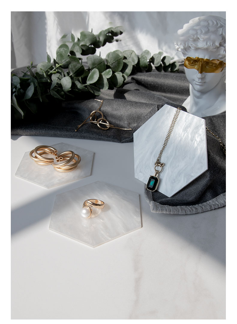 White Acrylic blocks Jewelry Stand Jewellery Holder display Organizer for Bracelet Necklace Ring earring cosmetics perfume tray