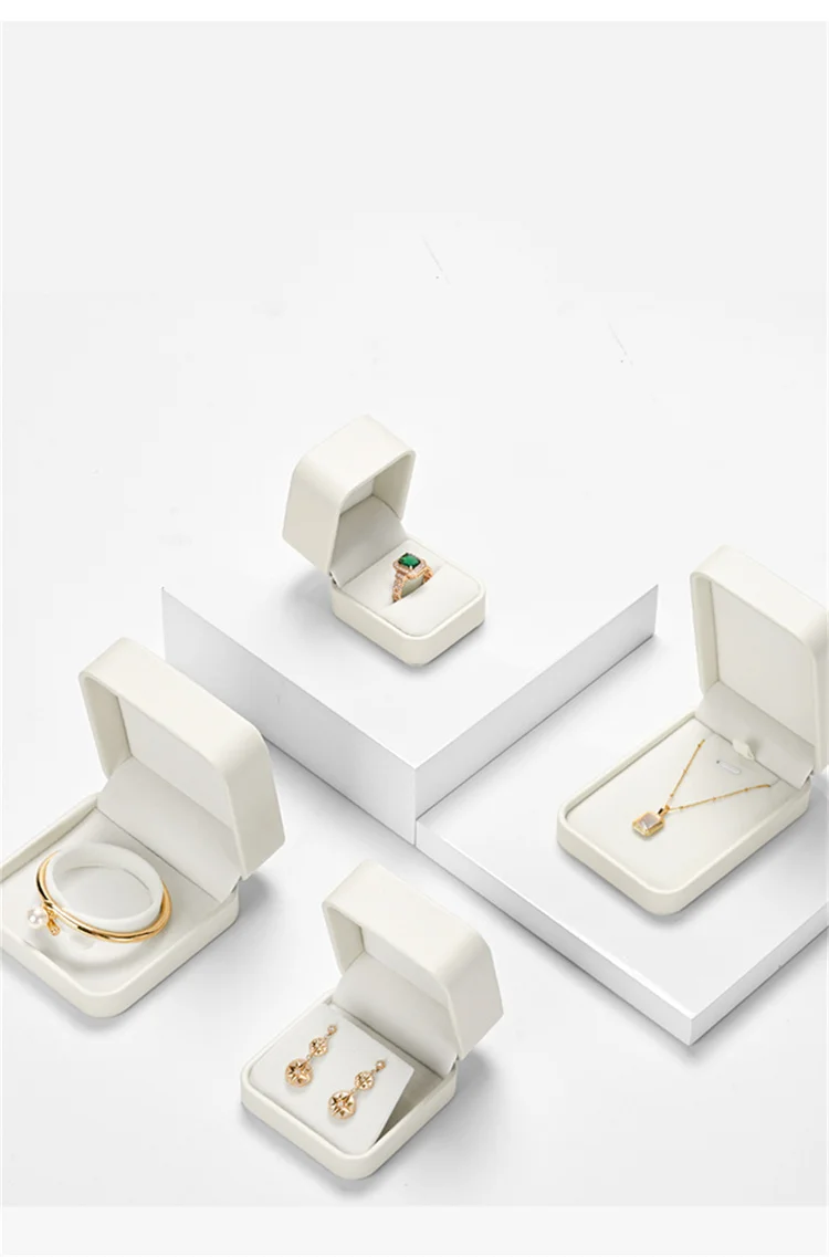 WoodTen Beige Jewelry Box Leather Ring Jewelry Organizer Box Earring Necklace Bracelet Box For Proposal Wedding Customizable