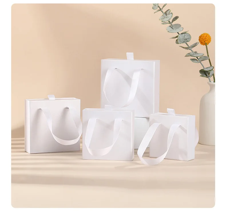 10pcs Paper Jewelry Box Bracelet Necklace Ring Earring Box Ribbon Handle Kraft Wedding Gifts Packaging Box Jewelry Accessories