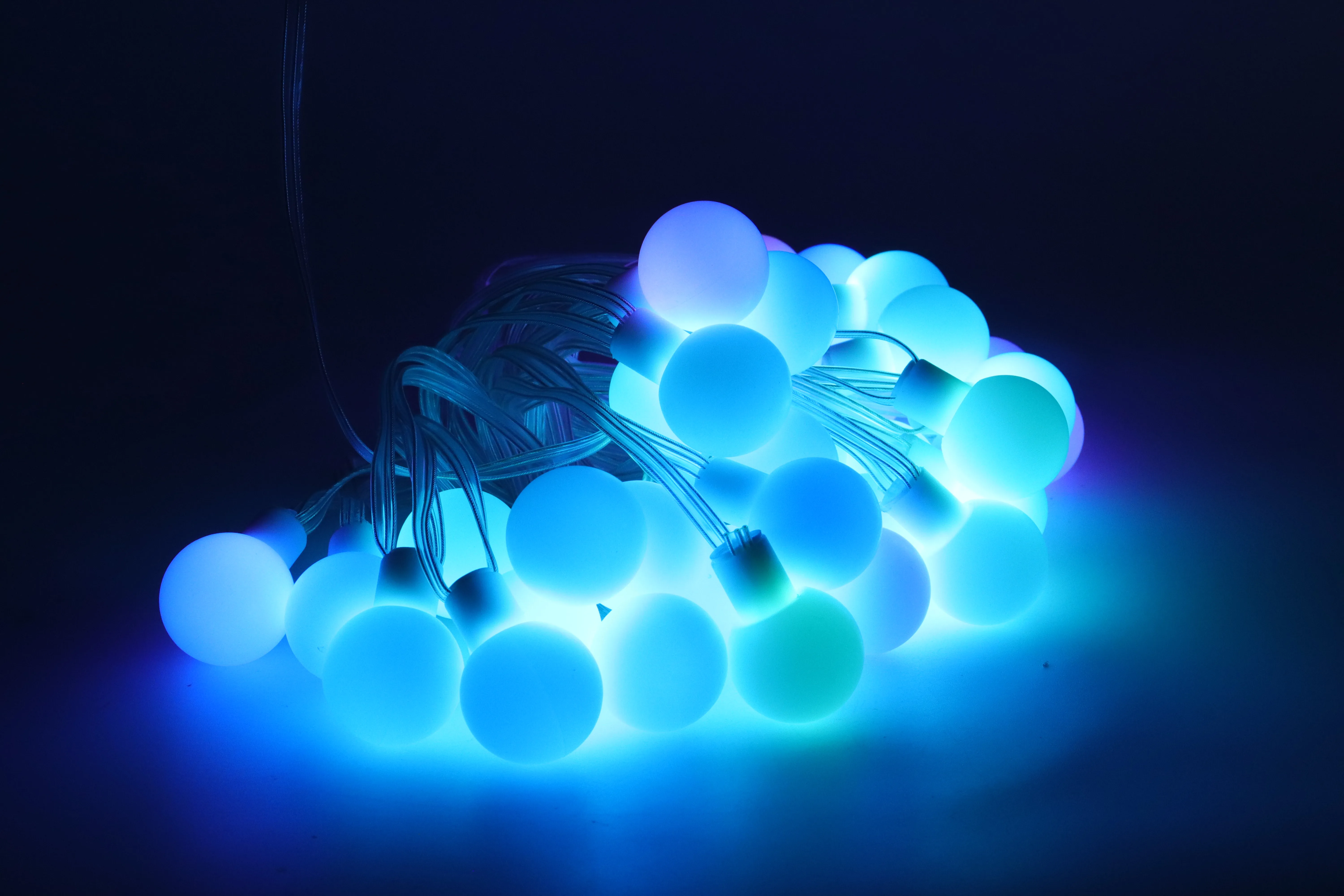 DC5V WS2812B Dream Color RGB LED Round Ball String Lights Christmas Party Birthday Decoration Addressable Individually IP67