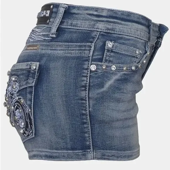 Women Rider Motorcycle Wing Rivet Embroidery Shorts Y2k Vintage Gothic Hot Girl Sexy Washed Denim Shorts Low Waist Mini Skirts