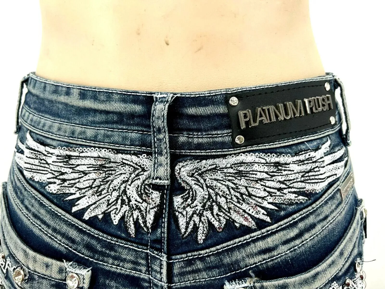 Women Rider Motorcycle Wing Rivet Embroidery Shorts Y2k Vintage Gothic Hot Girl Sexy Washed Denim Shorts Low Waist Mini Skirts