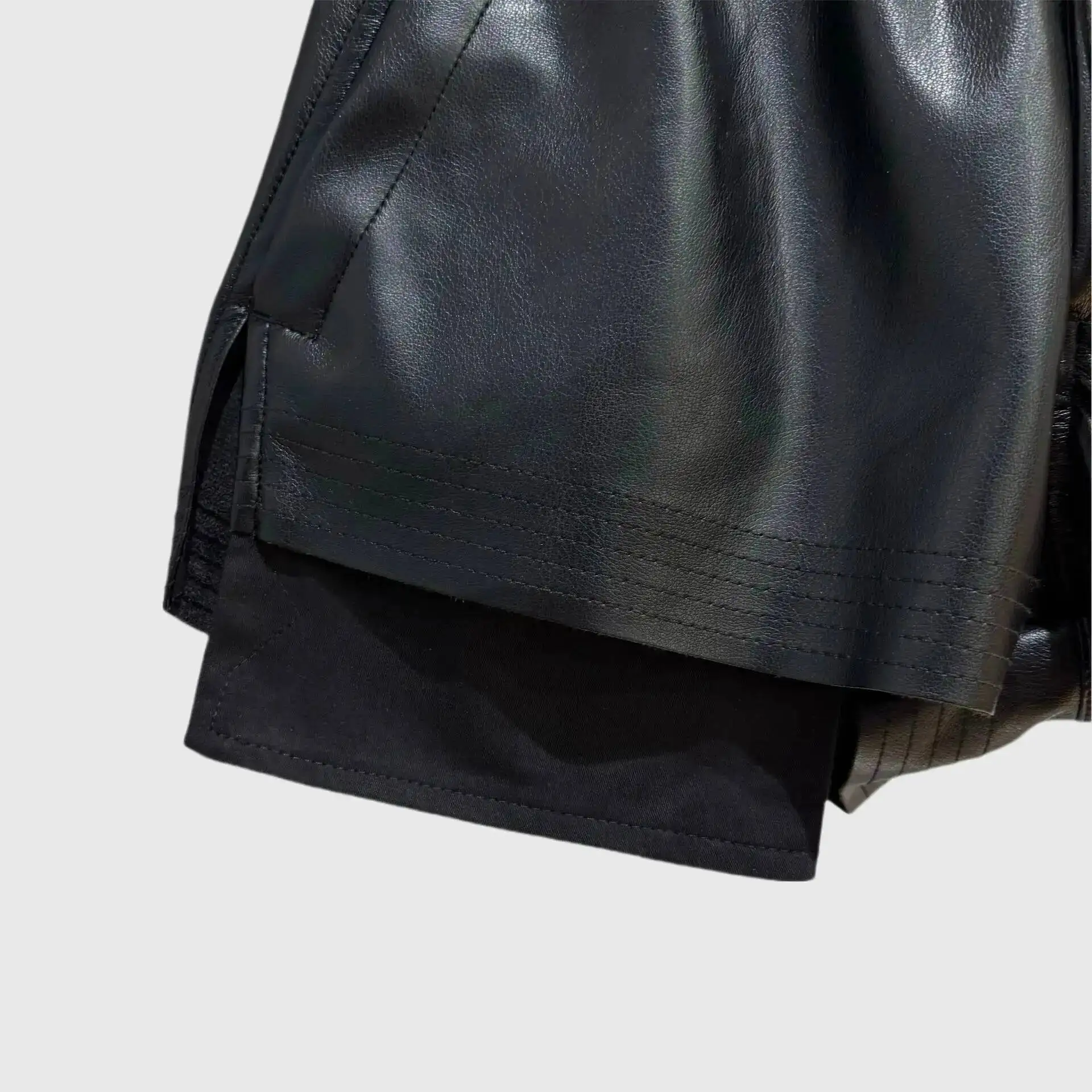 HKSH Summer New Women Dark Style Shorts PU Leather Drawstring Elastic Waist Fashion Punk Streetwear Trendy Chic Hot Pants HK9436