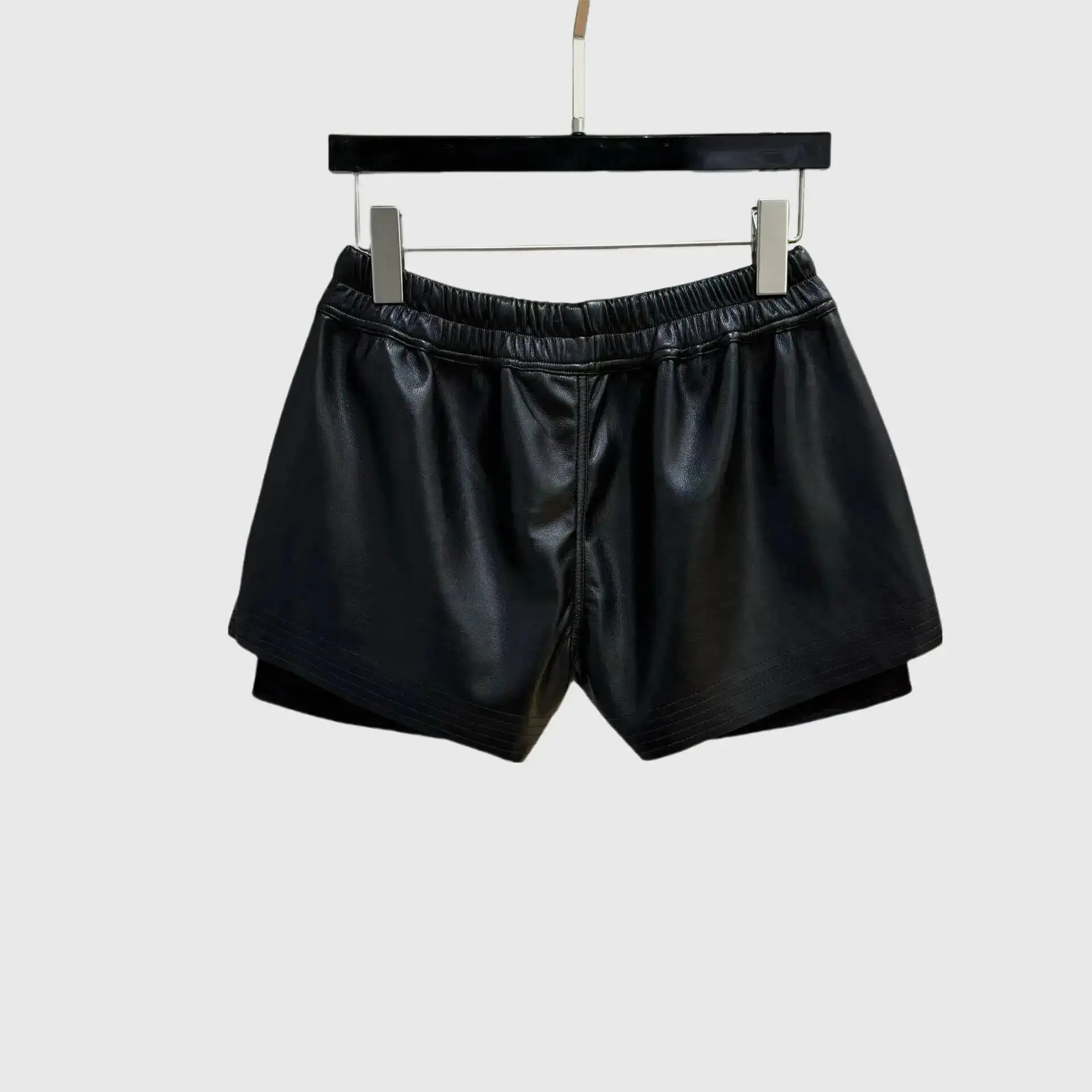 HKSH Summer New Women Dark Style Shorts PU Leather Drawstring Elastic Waist Fashion Punk Streetwear Trendy Chic Hot Pants HK9436