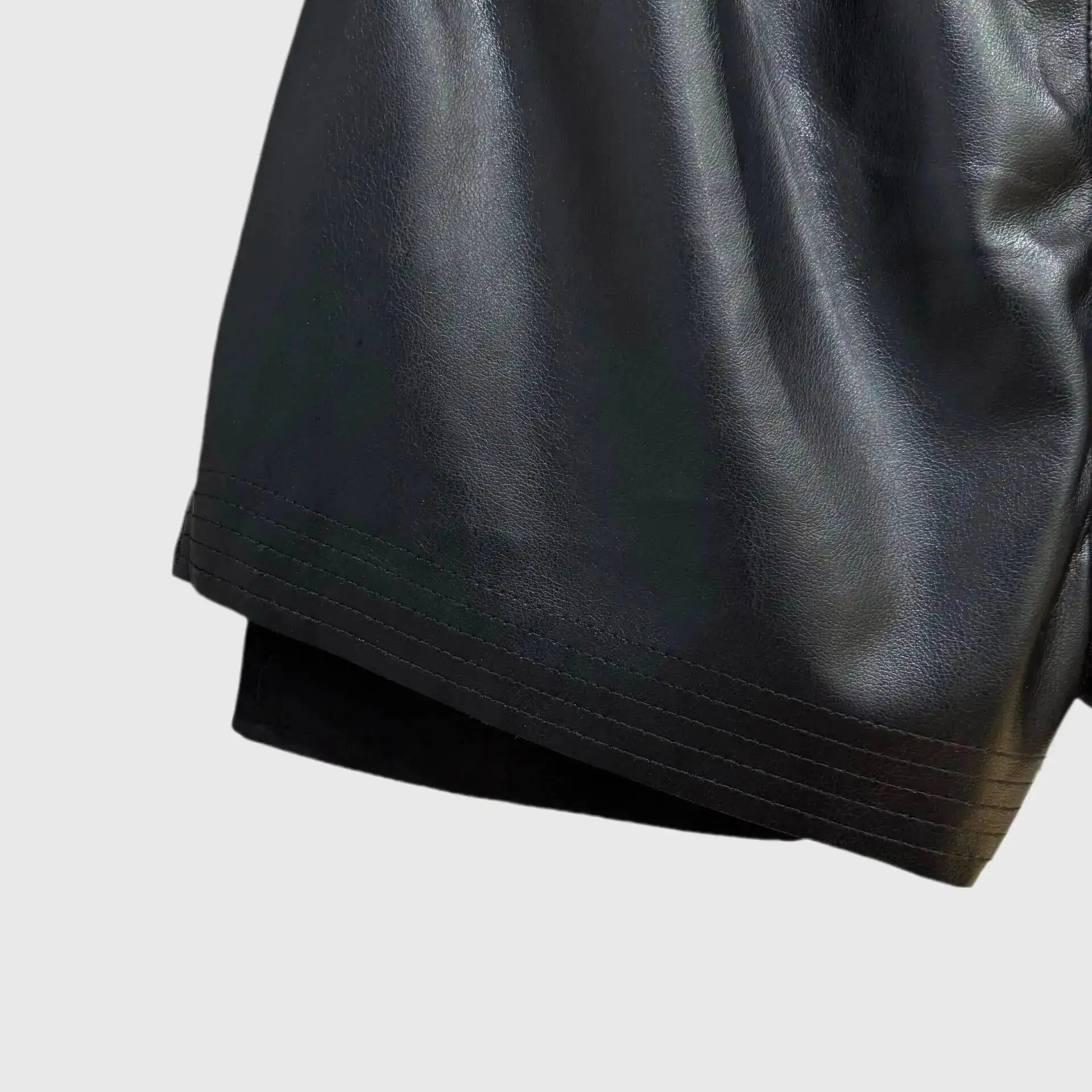 HKSH Summer New Women Dark Style Shorts PU Leather Drawstring Elastic Waist Fashion Punk Streetwear Trendy Chic Hot Pants HK9436