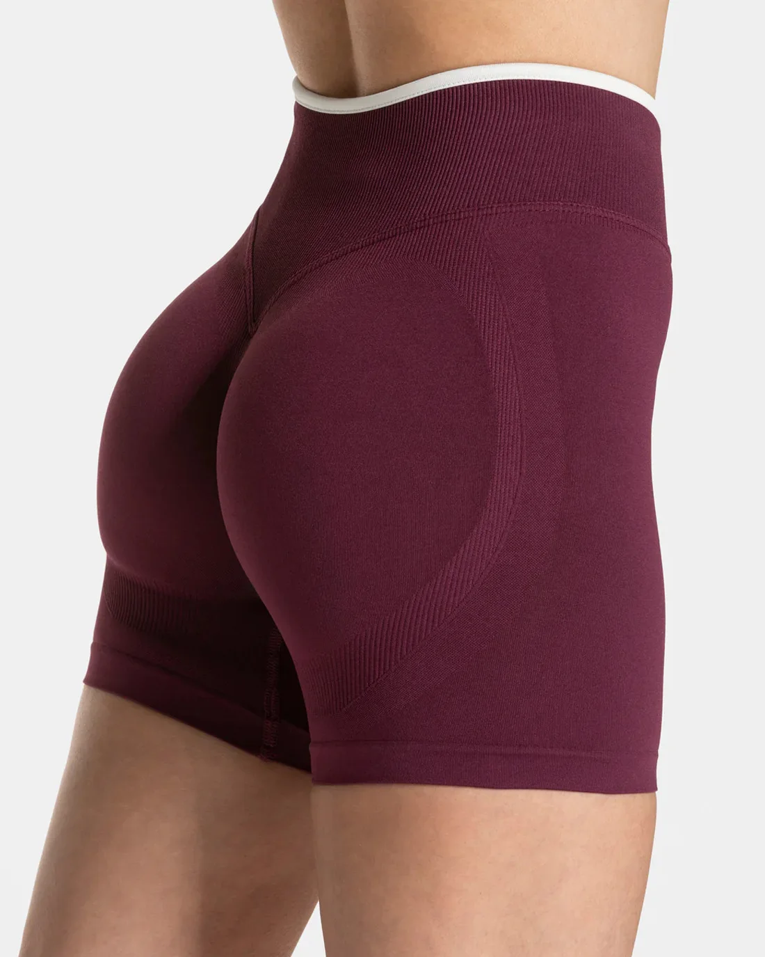 Women's Seamless Gym Color Blocking Sports Shorts High Elastic Tight High Waist Hip Lifting Yoga Pants Running Sports Shorts