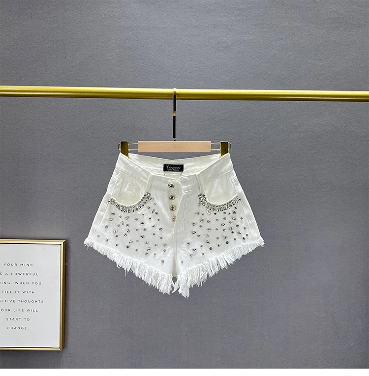 Diamond-Embedded Denim Shorts Women's Fashionable 2026 New Summer High Waist Loose Slimming Raw Hem Wide Legs Short Hot Pants