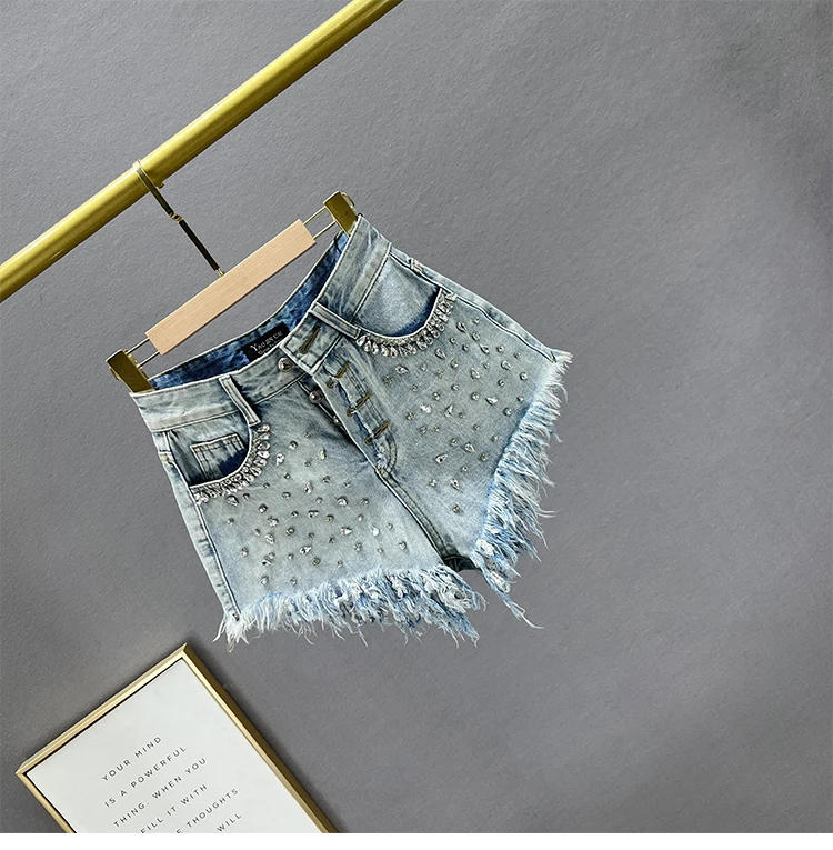 Diamond-Embedded Denim Shorts Women's Fashionable 2026 New Summer High Waist Loose Slimming Raw Hem Wide Legs Short Hot Pants