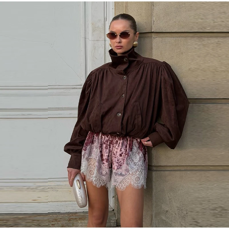 Lace Trim Women Shorts Vintage Velvet Lace Shorts High Waist Versatile Shorts Daily Fashion Casual Outfit Stylish Party Outfit