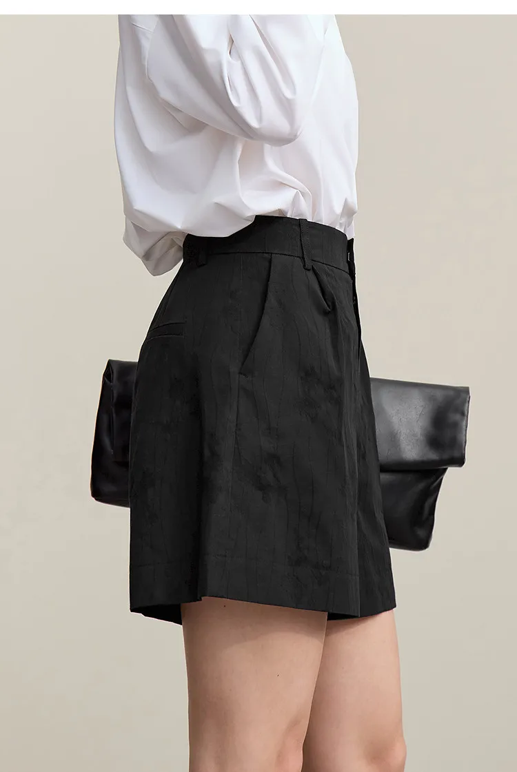 Amii Women's Shorts 2026 Autumn New Versatile Commuter Cotton Shorts Jacquard Casual Basic Women's Loose Wide-leg Pants 12641111