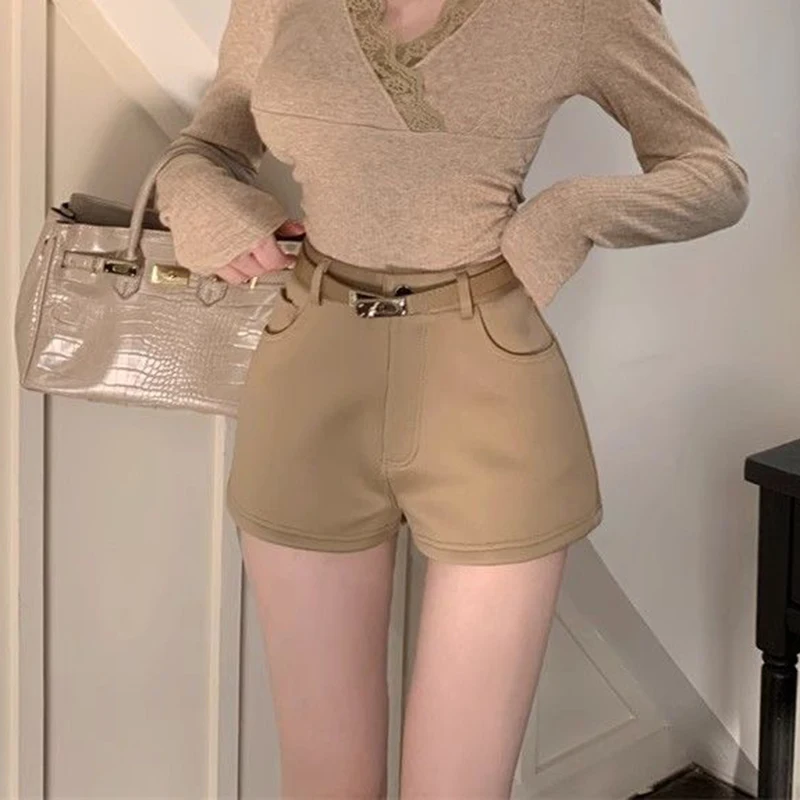 FOTVOTEE Fashion High Waisted Shorts Women Casual Solid Slim Short Pants with Belt 2025 New Retro All Match Simple Female Shorts