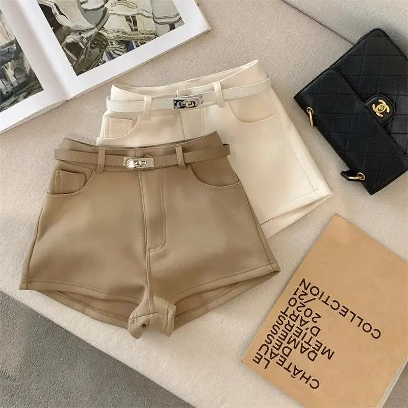 FOTVOTEE Fashion High Waisted Shorts Women Casual Solid Slim Short Pants with Belt 2025 New Retro All Match Simple Female Shorts