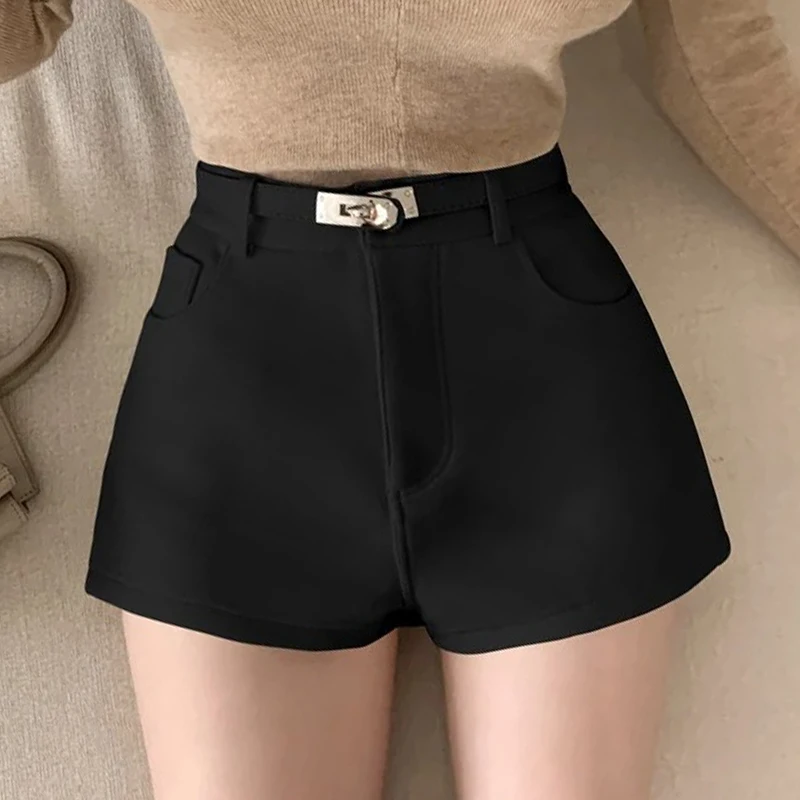 FOTVOTEE Fashion High Waisted Shorts Women Casual Solid Slim Short Pants with Belt 2025 New Retro All Match Simple Female Shorts