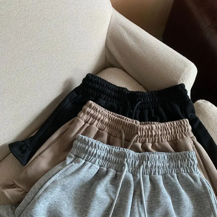 Extra size spice girls wooden ear edge sweet spicy shorts female summer fat sister everything temperament ballet style pants