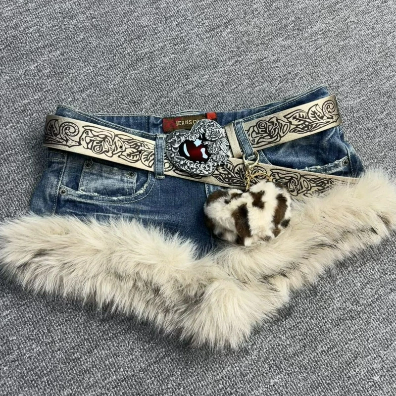 Japanese Gothic Style Denim Shorts Women Vintage Fashion Plush Patchwork Slim Short Pants Girls Casual Y2k Aesthetic Jean Shorts