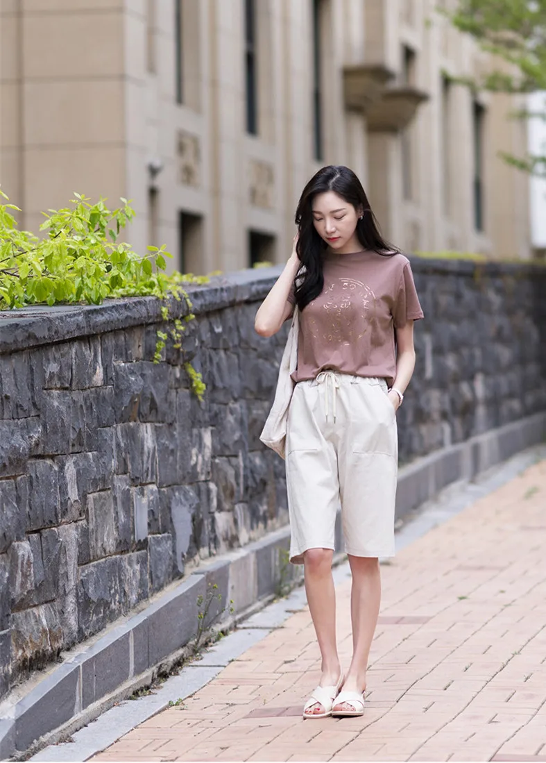 Women Summer Bermuda Shorts Cotton Wide-legged Leisure Trousers Large Size Loose Elastic Waist With Belt shorts 6XL 7XL 8XL