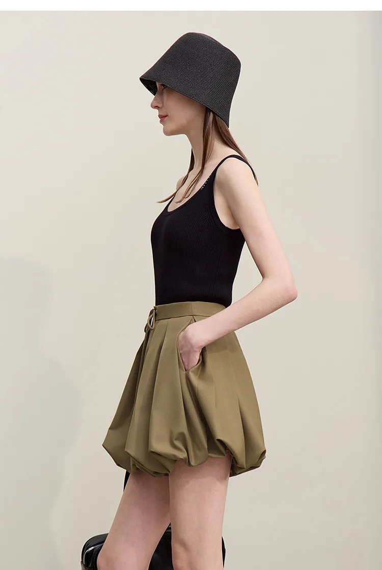Amii Women's Shorts 2026 Autumn New Pleated Strap Paper Bag Waist Casual Shorts Women's Solid Color Versatile Pants 12641037