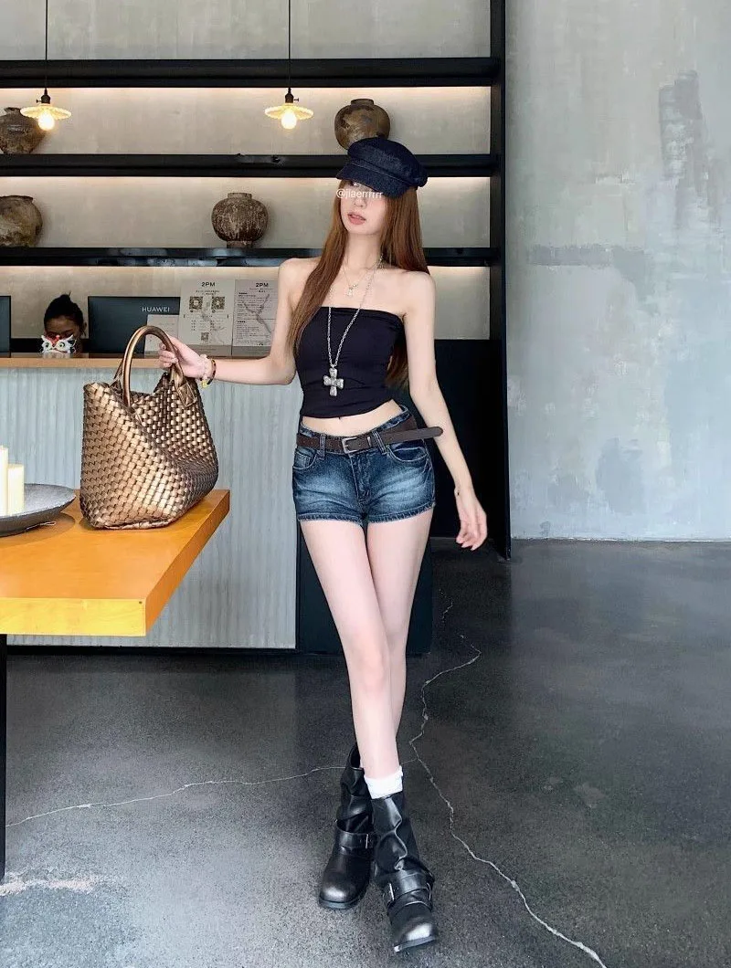 Y2K Low-Waisted Denim Shorts for Women Summer Slimming Vintage Deep Blue Cowboy Shorts Female Sexy Slim Fit Bodycon Short Jeans