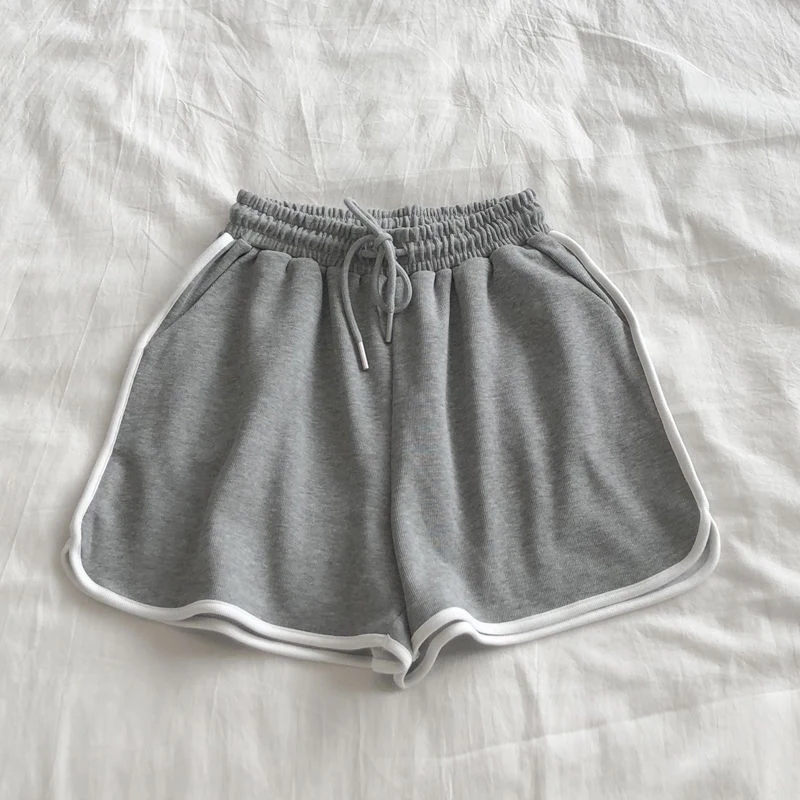 Women Striped Casual Shorts Korean Harajuku Loose All Match Sports Shorts Summer Fashion Simple Yoga Thin Mini Shorts Female