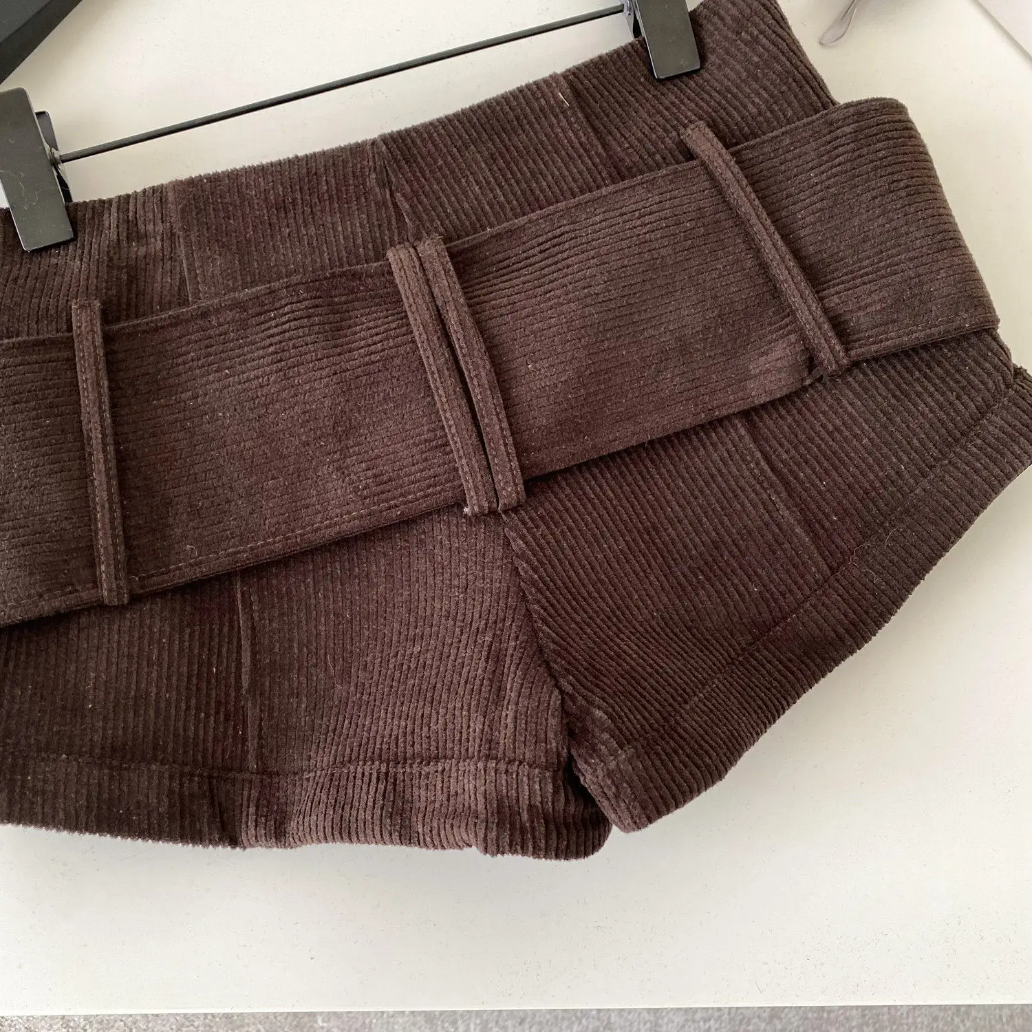 American Retro Corduroy Shorts Women Button Sashes Design Autumn Low Waist Sensual Streetwear Hot Girl Mini Shorts