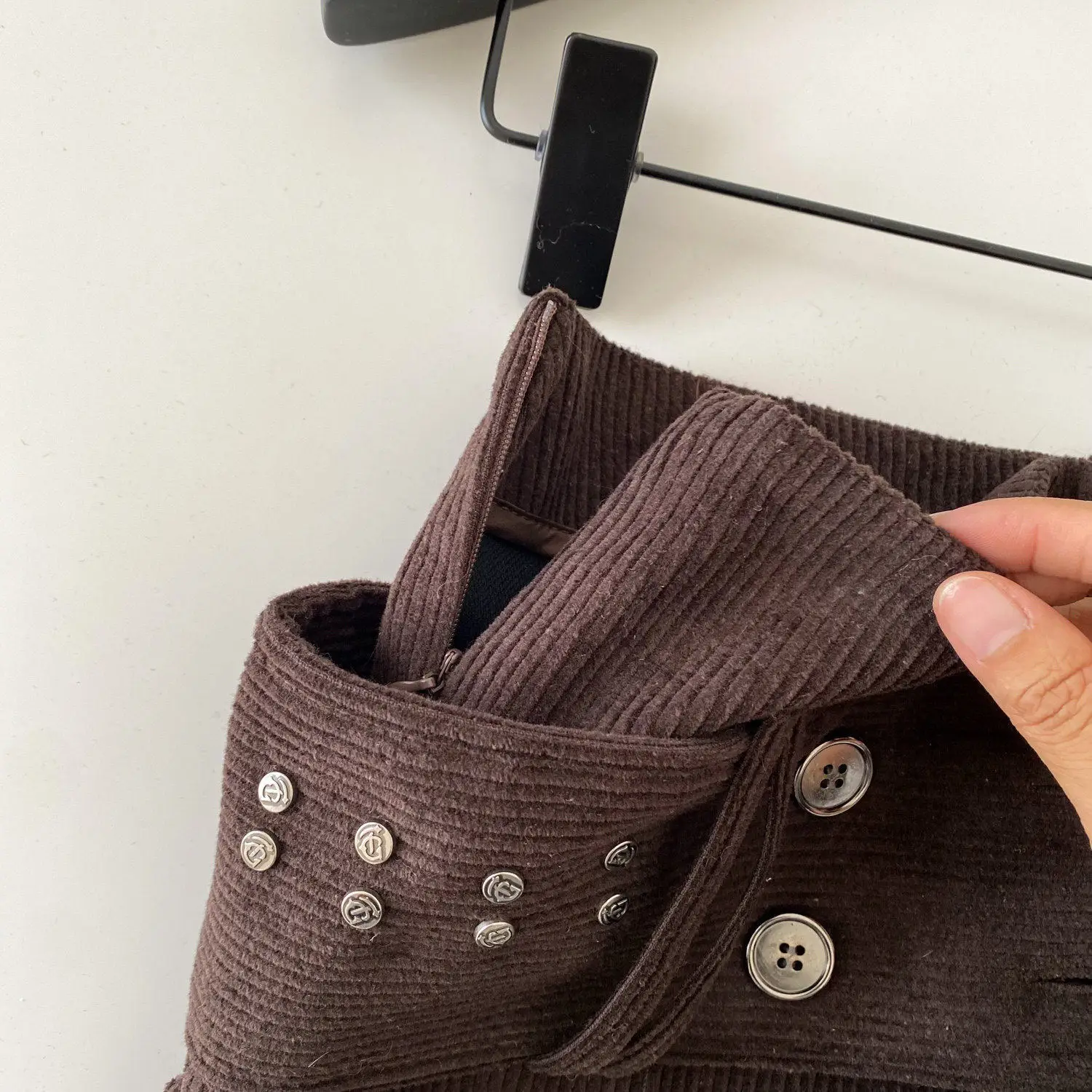 American Retro Corduroy Shorts Women Button Sashes Design Autumn Low Waist Sensual Streetwear Hot Girl Mini Shorts