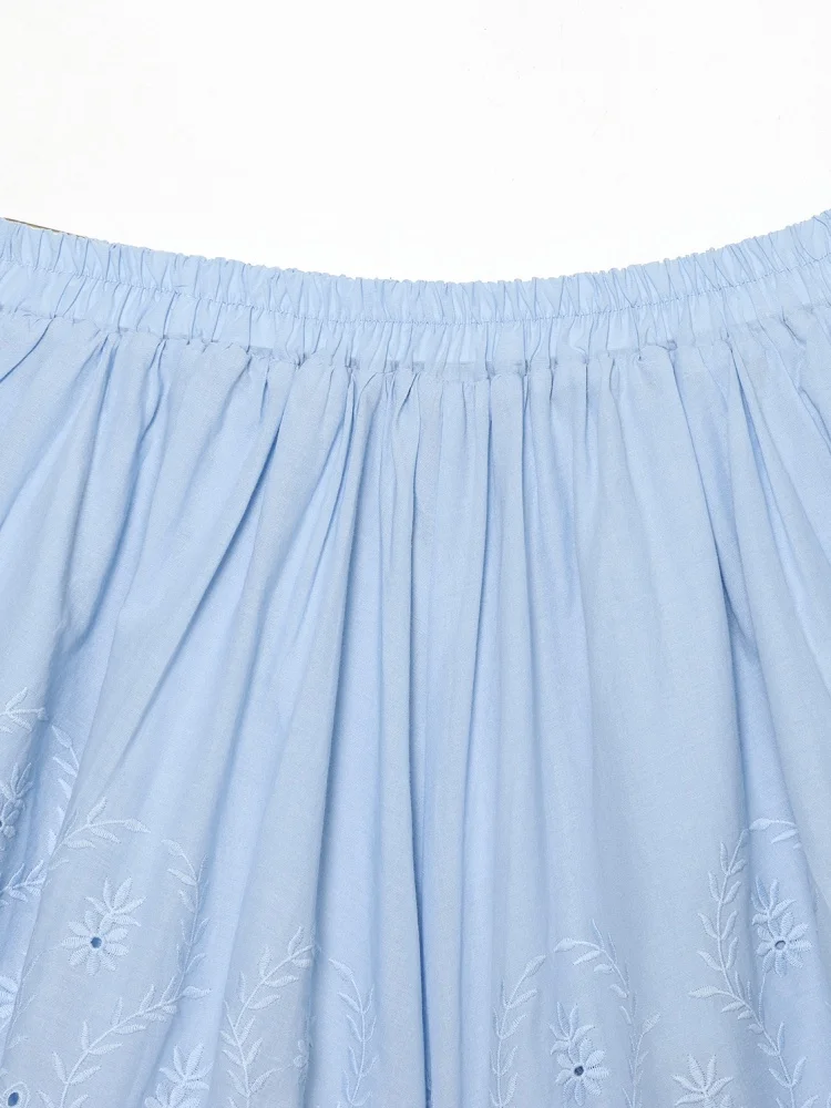 AACHOAE Women Boho Eyelet Embroidered Cotton Shorts High Waist Elastic Waist Scallop Hem Beach Shorts Casual Summer Bottoms