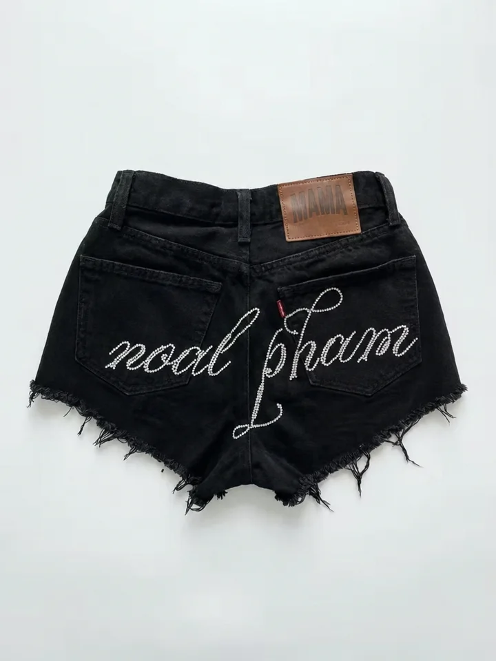 Black Rhinestone Distressed Denim Shorts Women Y2K Streetwear Vintage Frayed Oversized Cotton Casual Urban Fashion Summer Shorts