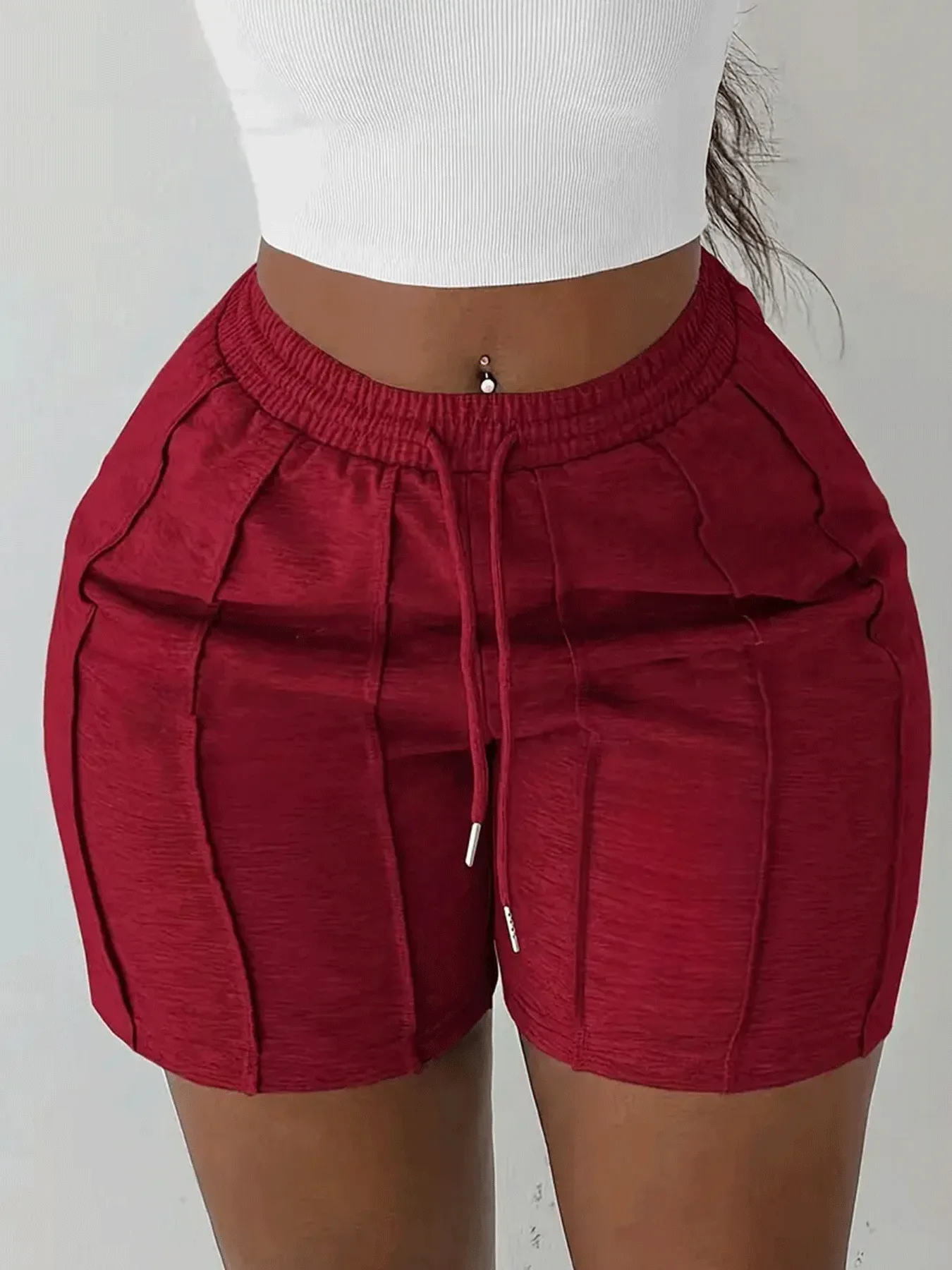 CM.YAYA Women Fashion Sporty Activewear Draped Shorts 2025 Yoga Jogger Elastic Shorts