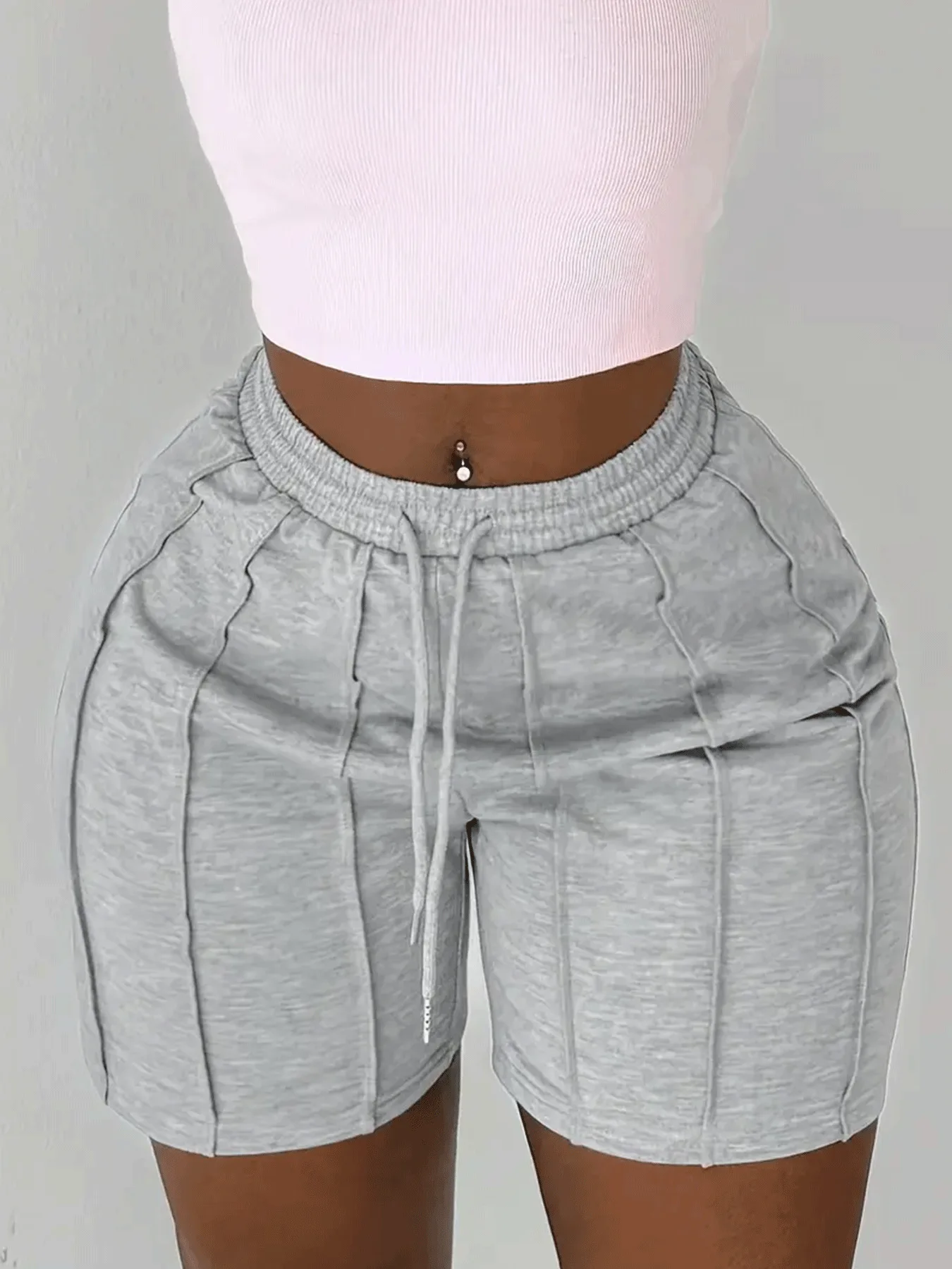 CM.YAYA Women Fashion Sporty Activewear Draped Shorts 2025 Yoga Jogger Elastic Shorts