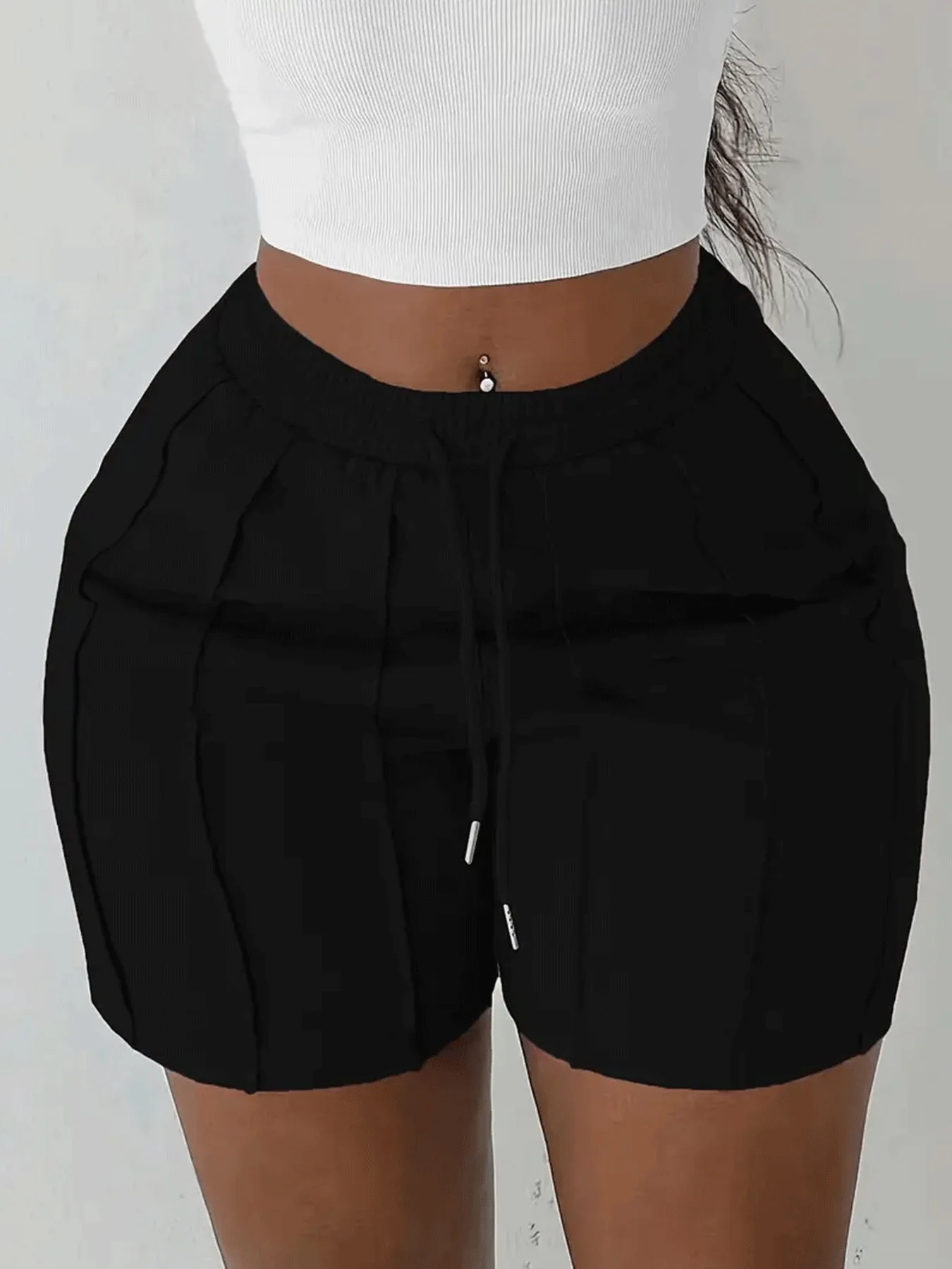 CM.YAYA Women Fashion Sporty Activewear Draped Shorts 2025 Yoga Jogger Elastic Shorts