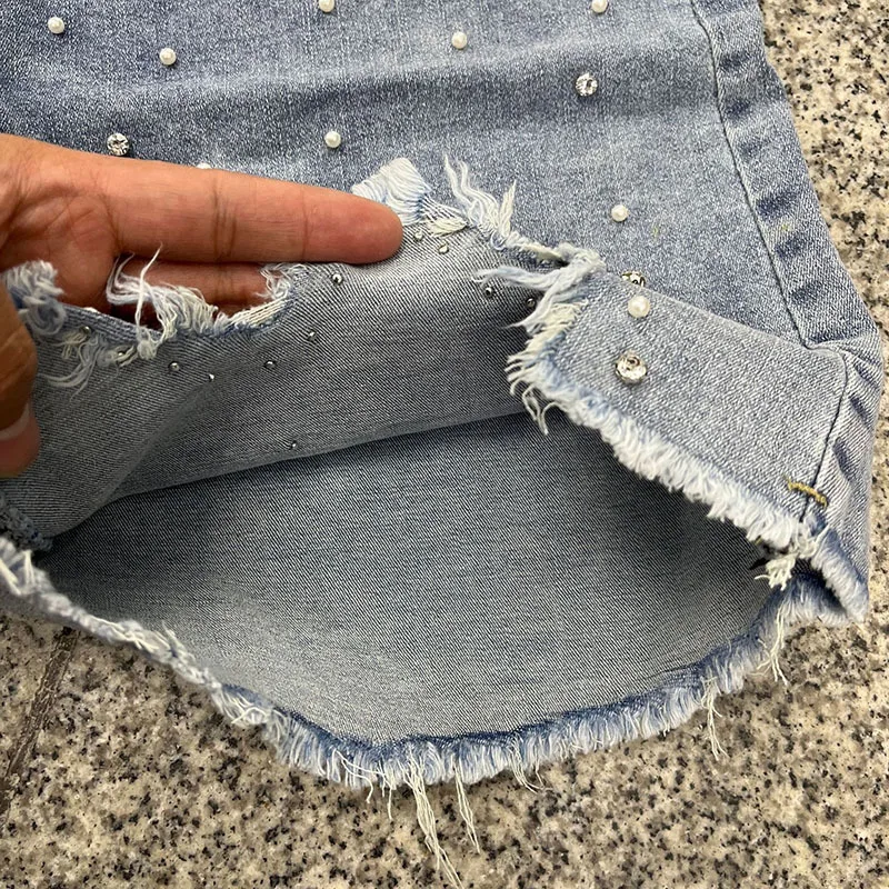 KUCLUT 2026 Summer New Fashion Heavy Beaded 3D Flower Design Denim Shorts For Women High Waist Five-Point Pants Female 1A2287