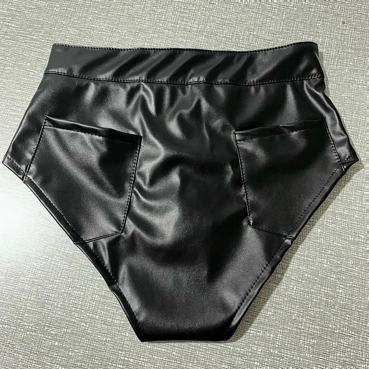 Pu Leather Sexy Nightclub Elastic Slim Shorts for Women