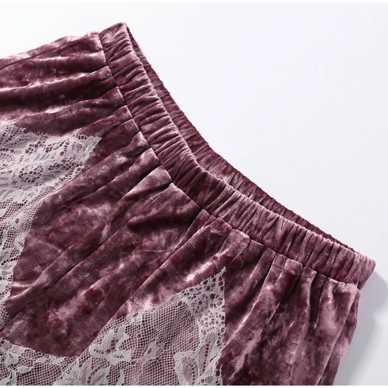 Green Velvet Lace Trim Shorts Women's Casual High-waist Straight Short Pants 2026 New Ladies Summer Vacation Beach Outfit