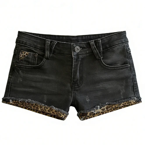 2026 Casual Women's Denim Shorts 2000s Aesthetic High Waist New Fashion Hot Girls Multi-Pocket Button Super Short Hot Pants
