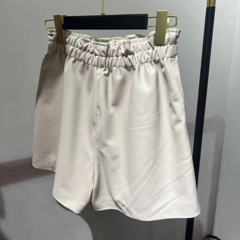 Women Clothing 2025 Fashion Feminino Genuine Leather White Casual Shorts Mujer Big Pockets Elastic Waist Sexy Mini Booty Pants