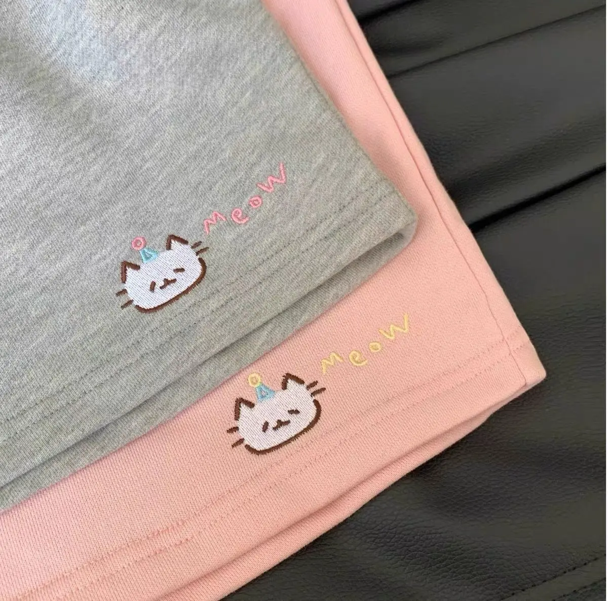 Kitten shorts female summer INS fashion Korean version Y2K loose leisure sports wide legs elastic waist