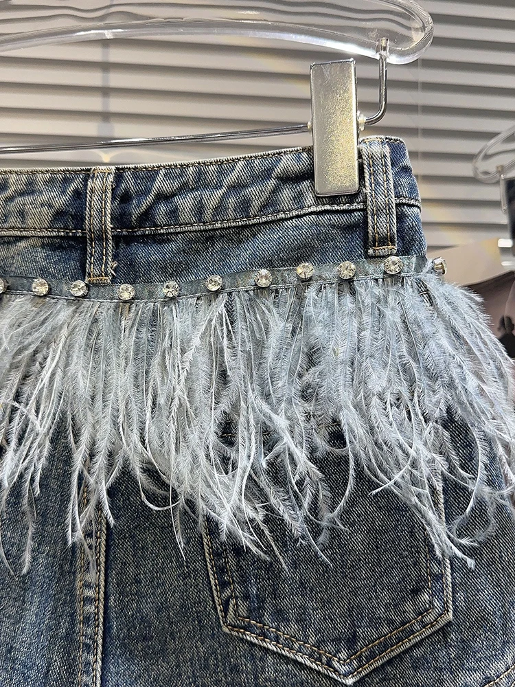 DEAT Streetwear Fashion Diamond Beads Feather Tassels Denim Shorts For Women High Waist Short Pants 2024 Female Autumn 11XX5620