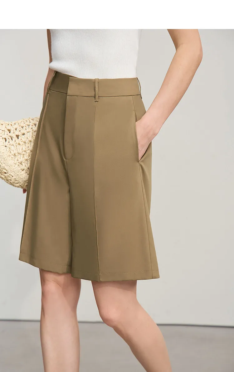 Amii Women's Shorts 2026 Autumn New Toothpick Pleated Casual Shorts Women's Loose Versatile Straight Five-point Pants 12621019