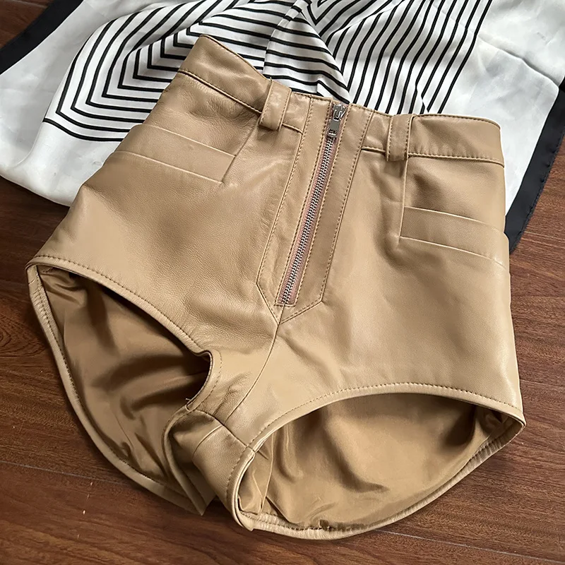 Super Short Sheepskin Shorts for Women Fashion High Street High-Waisted Zipper Design Skinny Package Hip Real Leather Shorts